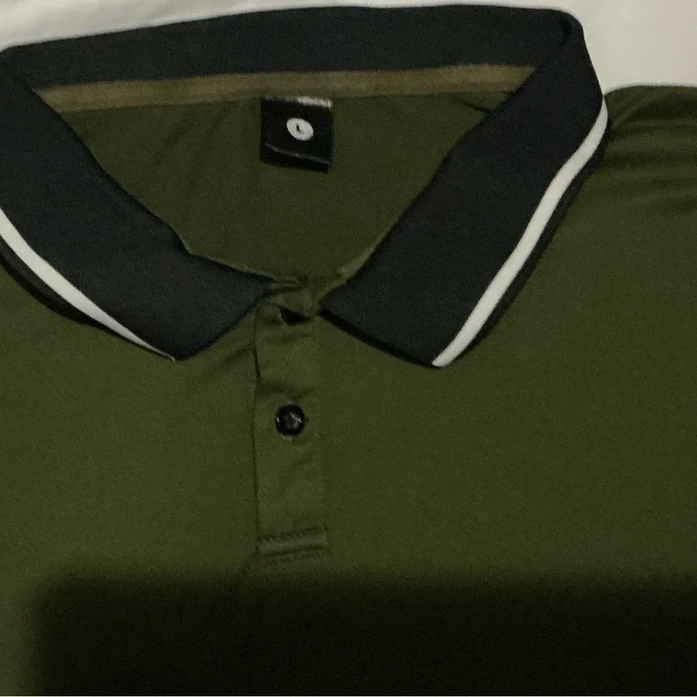 Men's Green Polo Shirt with Black Collar - Picture 2 of 3